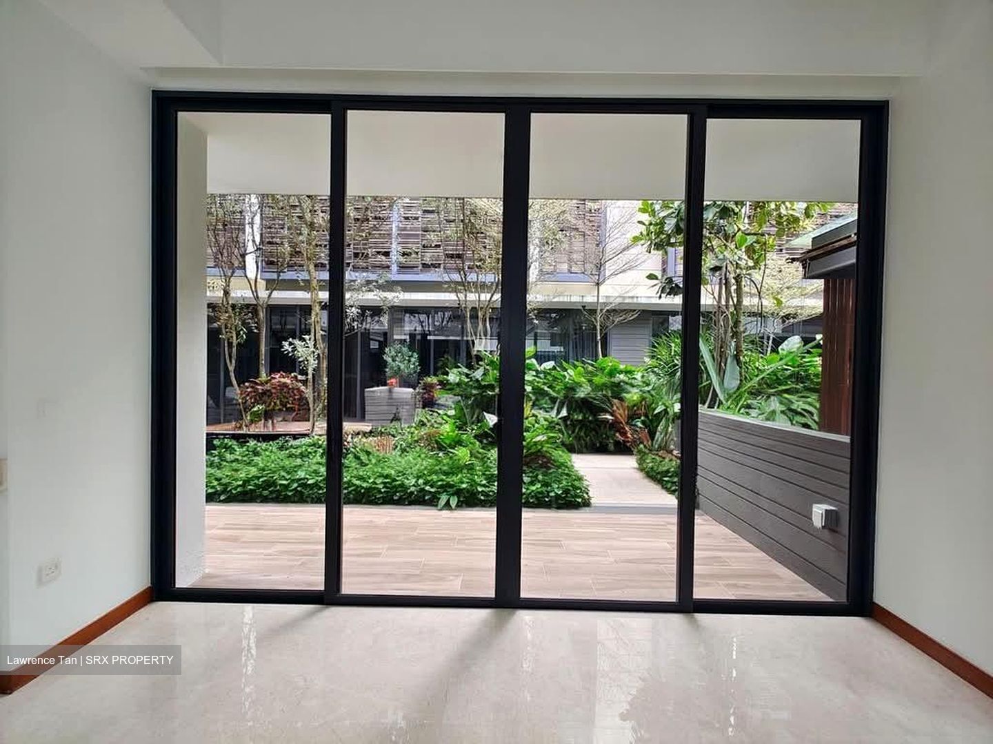 Alana (D28), Terrace #566610421